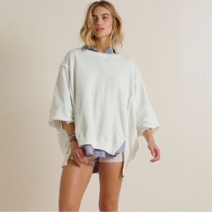 NWOT Camden sweatshirt